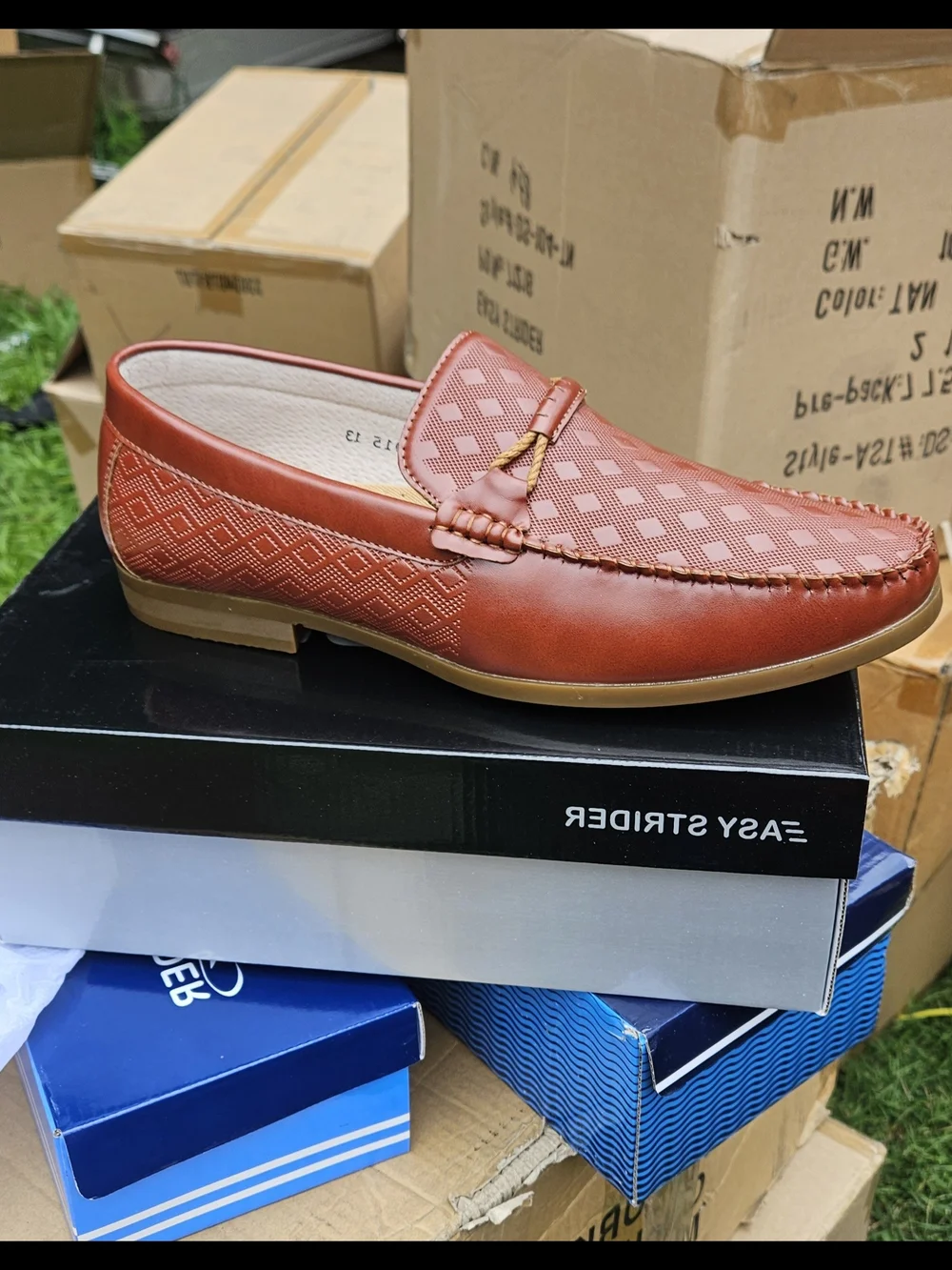 Men's Leather Slip-On Loafer in Brown